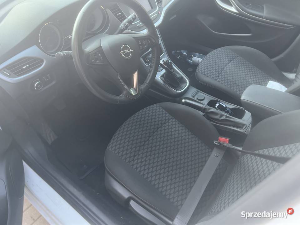 Opel astra K 2021 1200cm3 Opole
