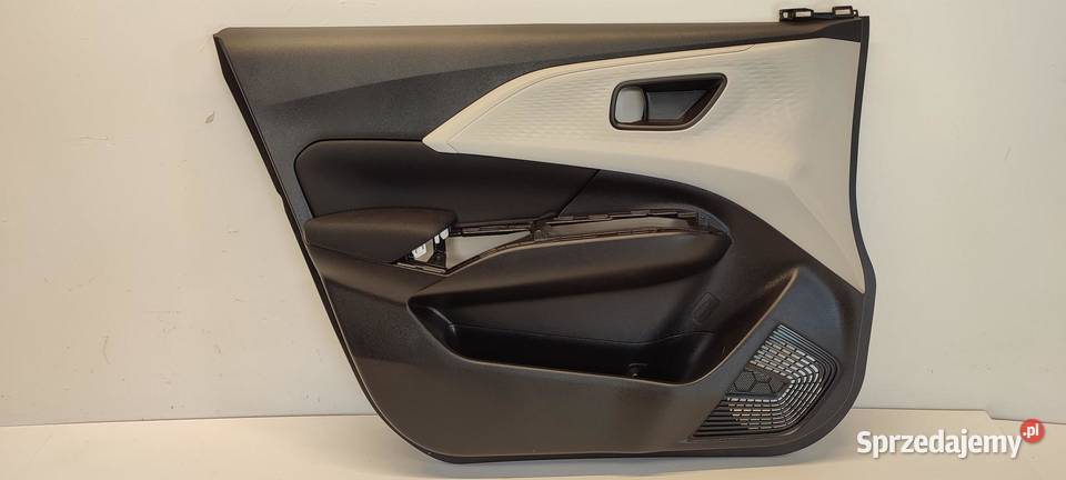SUZUKI SWIFT MK9 BOCZEK DRZWI LEWY PRZÓD