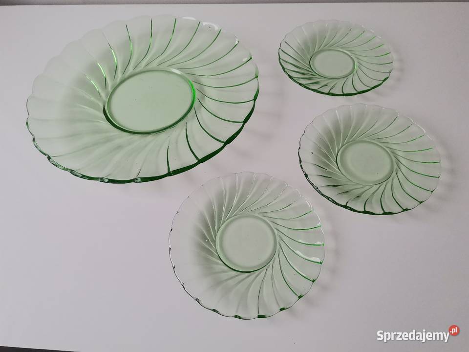 Stara zielona patera talerzyki 13 szkło Art Deco Katowice sprzedam