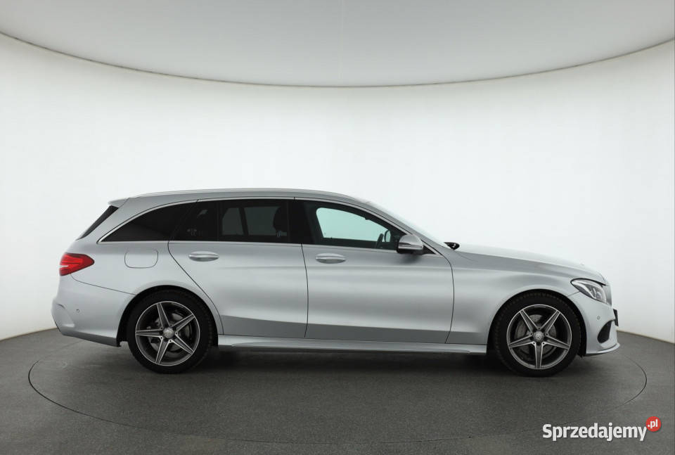 Mercedes C C 200 4MATIC 159213km Piaseczno