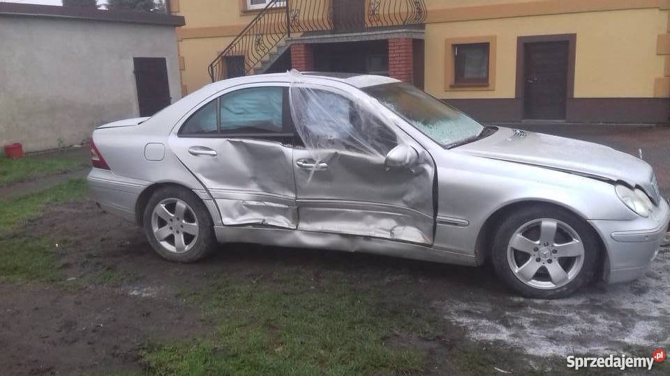 mercedes c w203 2002r 20benzynalpg uszkodzony C-klasa Siedlce