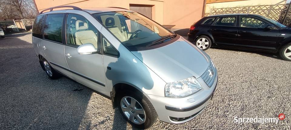 VW Sharan Super stan z małym przebiegiem nieuszkodzony