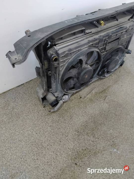 PAS PRZEDNI CHŁODNICA WENTYLATOR KOMPLET 20 TDI Rok produkcji 2009