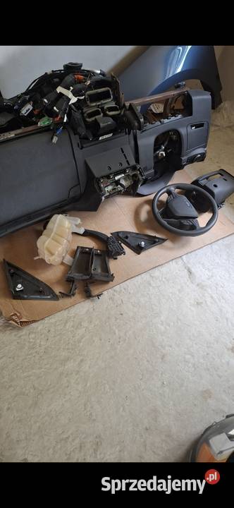 Części Ford Edge 2019 błotnik poduszka zbiornik Tuszyma sprzedam