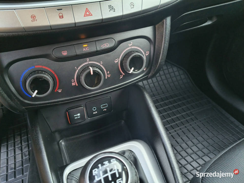 Fiat Tipo 14 TJet 120 Easy II 2016 śląskie sprzedam