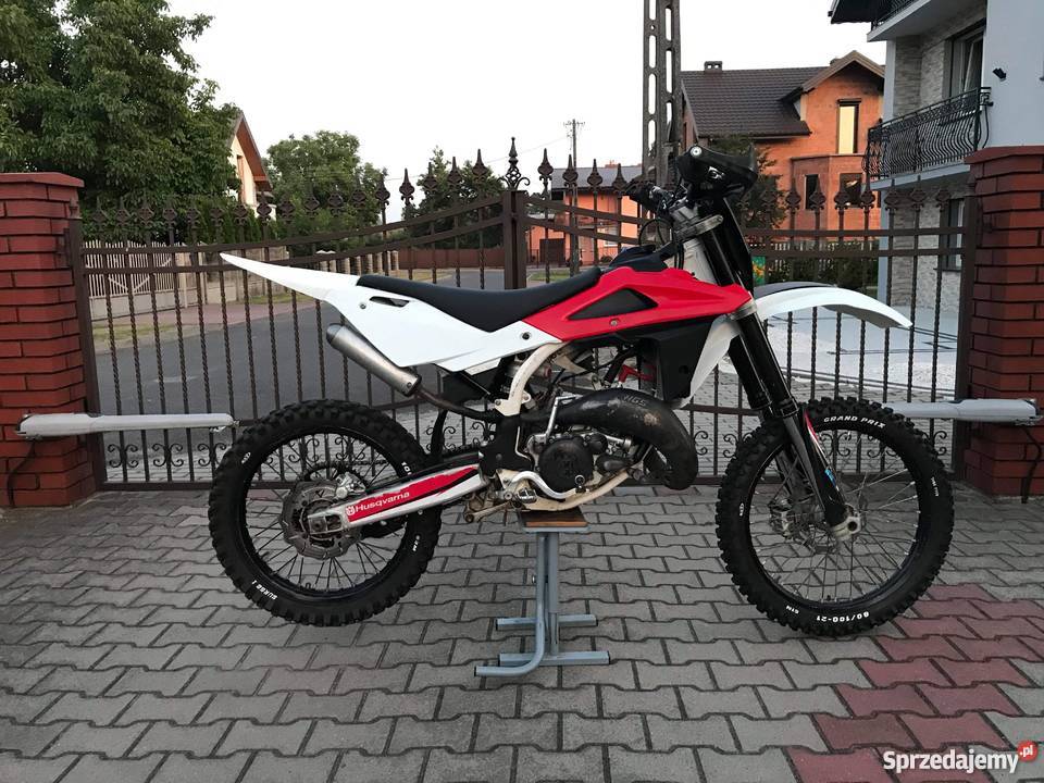 Husqvarna cr 125 r2011 remoncie Opatów sprzedam