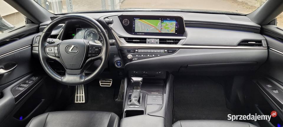 Bezwypadkowy serwis ASO stan idealny Lexus mazowieckie Warszawa