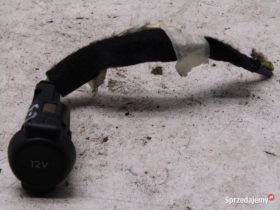 GNIAZDO ZŁĄCZE 12V CITROEN C3 III 966610537700