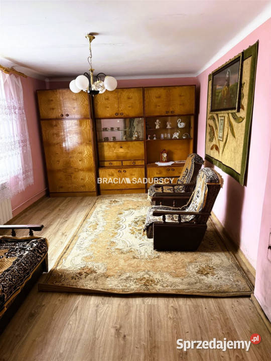 sprzedaży domu wolnostojącego Kłokoczyn 755m2