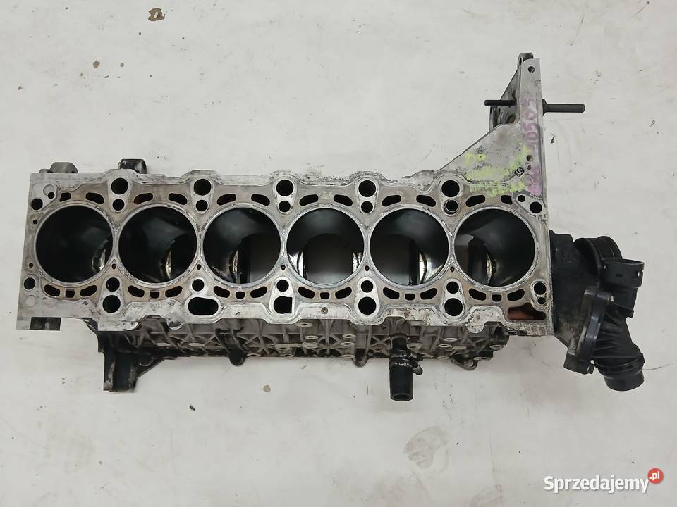 BLOK SILNIKA BMW E60 535 D LIFT 306D5 7792822 osobowe lubelskie Strzyżewice sprzedam