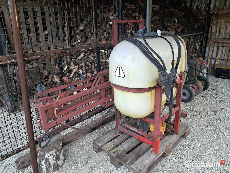 Sprzedam opryskiwacz 12 m Gałków Duży