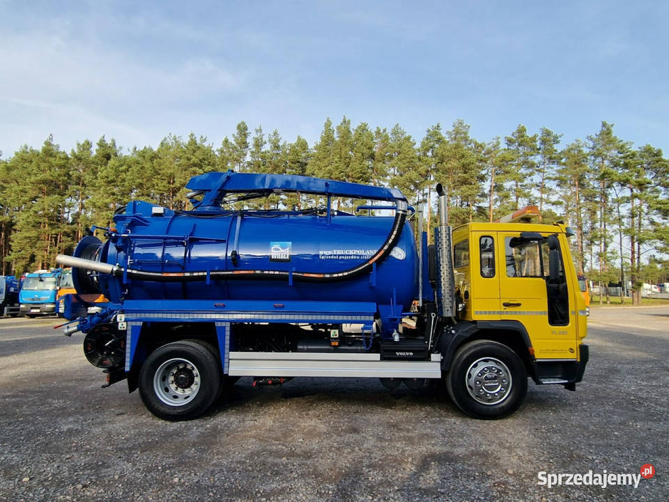 Volvo WHALE WUKO do zbierania odpadów płynnych Daleszyce