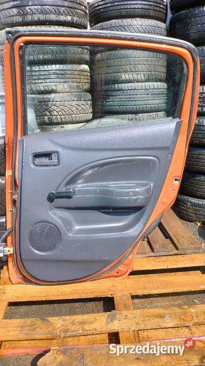 Drzwi Mitsubishi SpaceStar 2 prawy tył Drzwi Karoseria Dębowiec