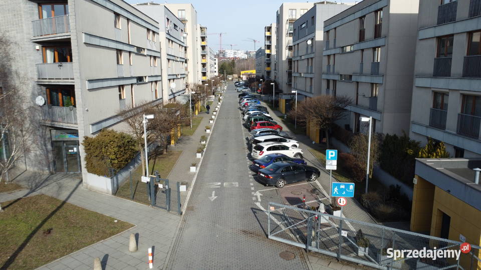 OS MOZARTA DUŻE MIEJSCE POSTOJOWE 20m2 do 21m2 małopolskie Kraków