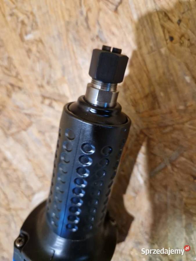 Elektryczna szlifierka kątowa prosta 700 W 6 mm Głogowa