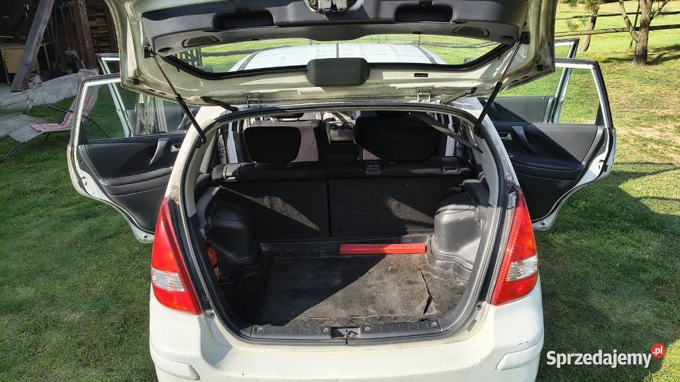 Suzuki Liana 14 DDiS Dąbrówka