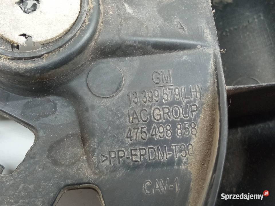 ŚLIZG ZDERZAKA TYŁ KOMPLET 13399579 13399581 Zderzaki