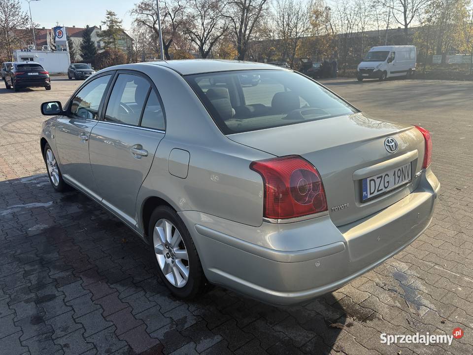 Toyota Avensis 20D4D 116 2004r zadbana Oleśnica sprzedam
