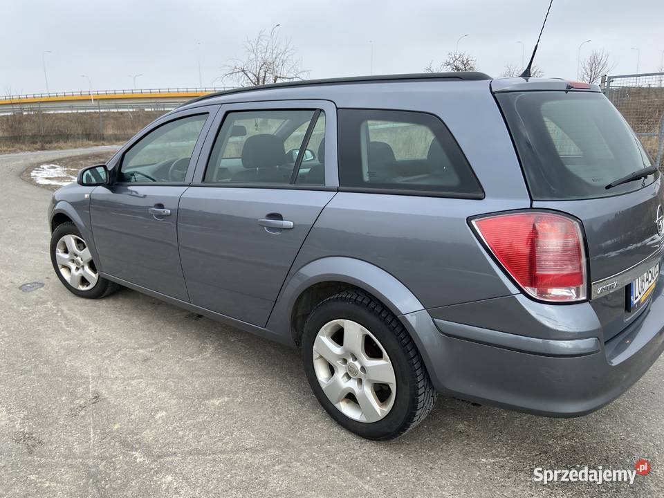 Opel astra h