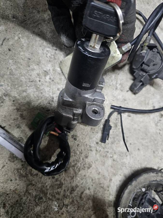 Suzuki RF 600 zamki stacyjka korek zamek dolnośląskie Jelenia Góra