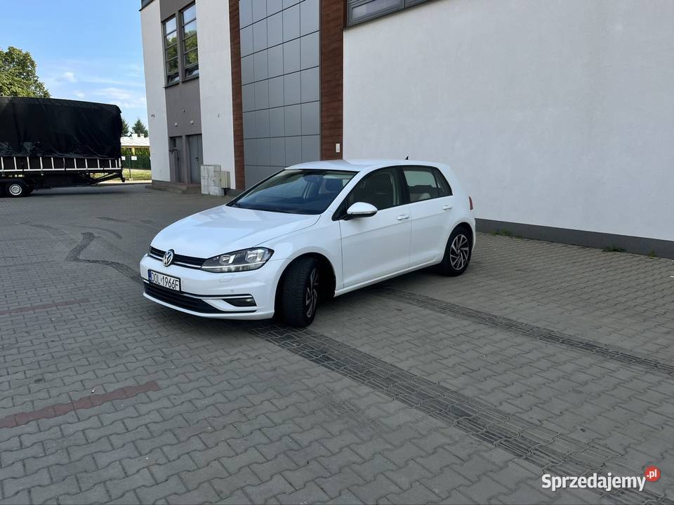 VW golf 75 2019r Pawłów