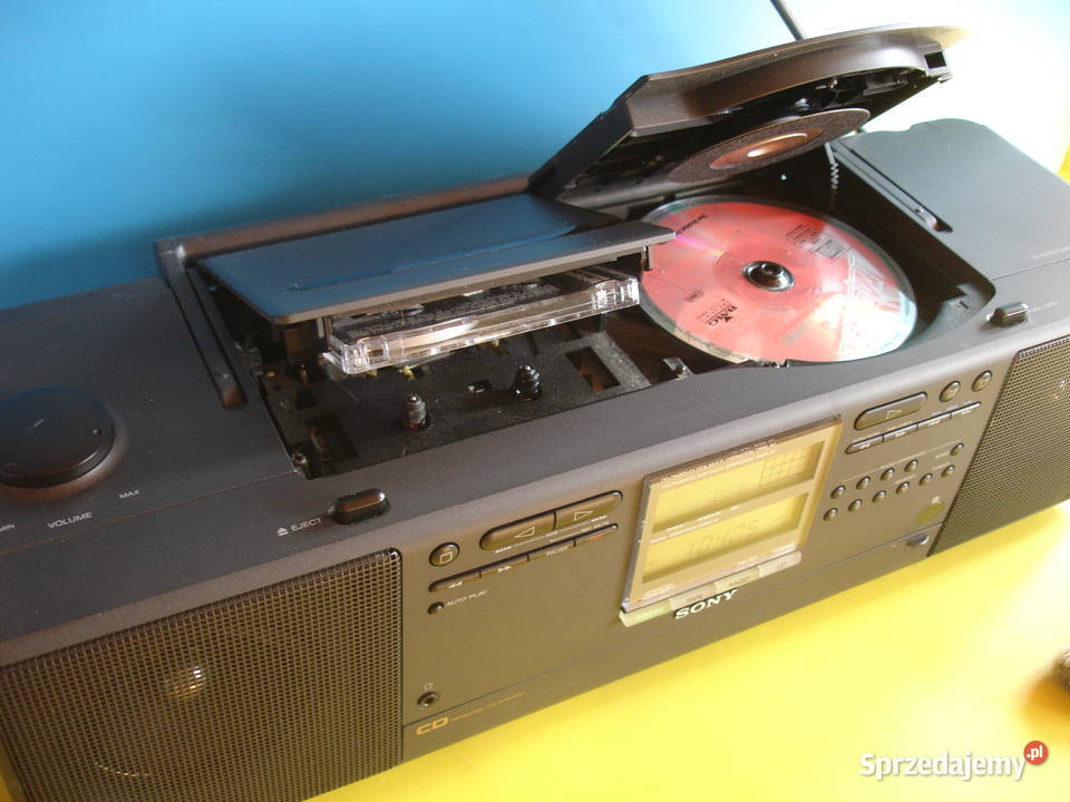 Radiomagnetofon z CD SONY CFDK10