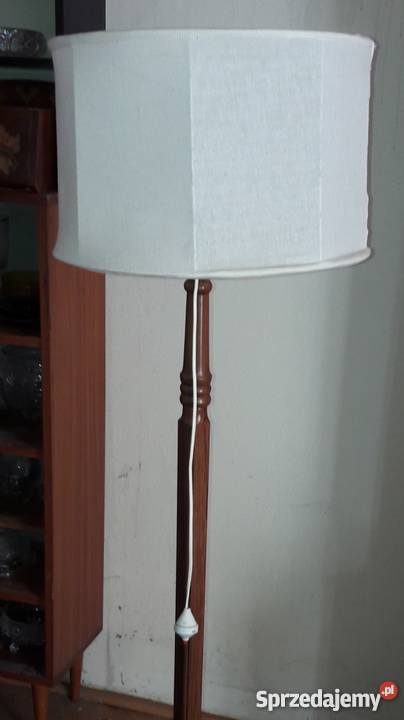 Drewniana lampa podłogowa stojąca Warszawa