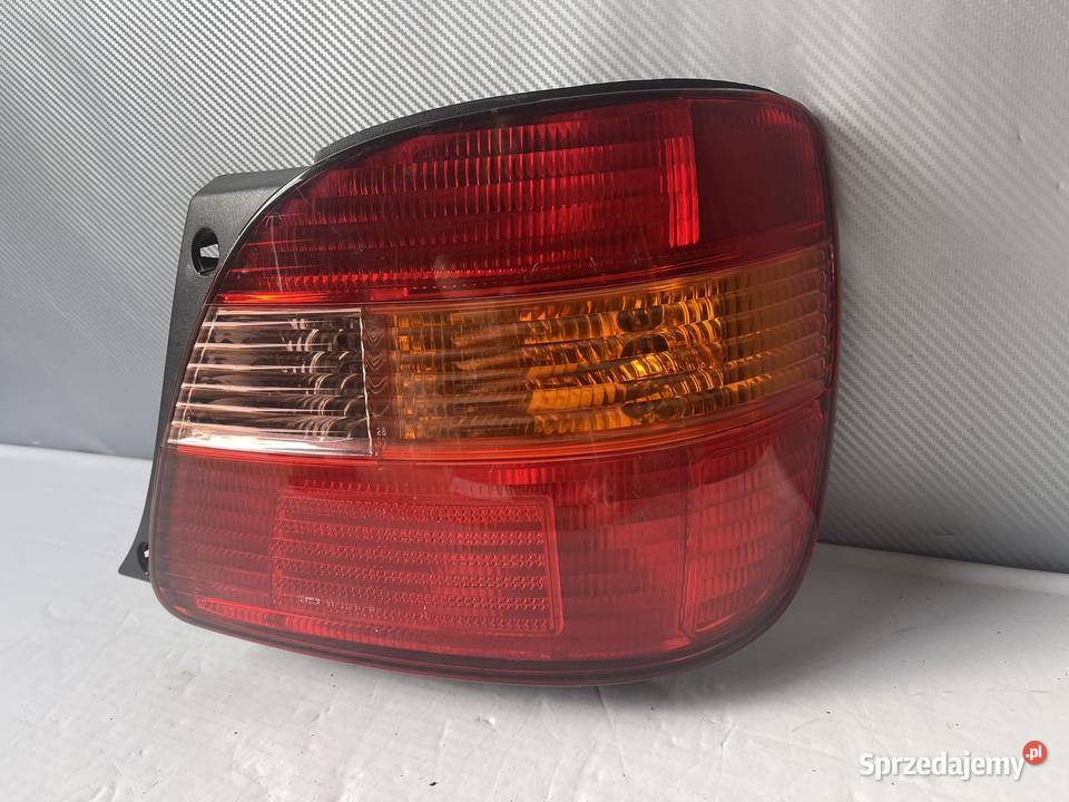 LEXUS GS PRAWA LAMPA TYŁ GS300 lampy tylne wielkopolskie sprzedam