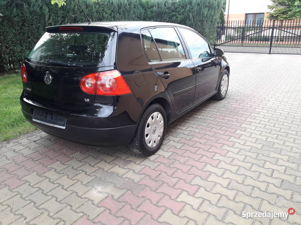 VW GOLF V 16MPI Klima serwis sprowadzony 4/5