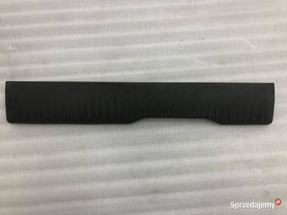 OSŁONA PROGU PRAWA JEEP GRAND CHEROKEE WK III