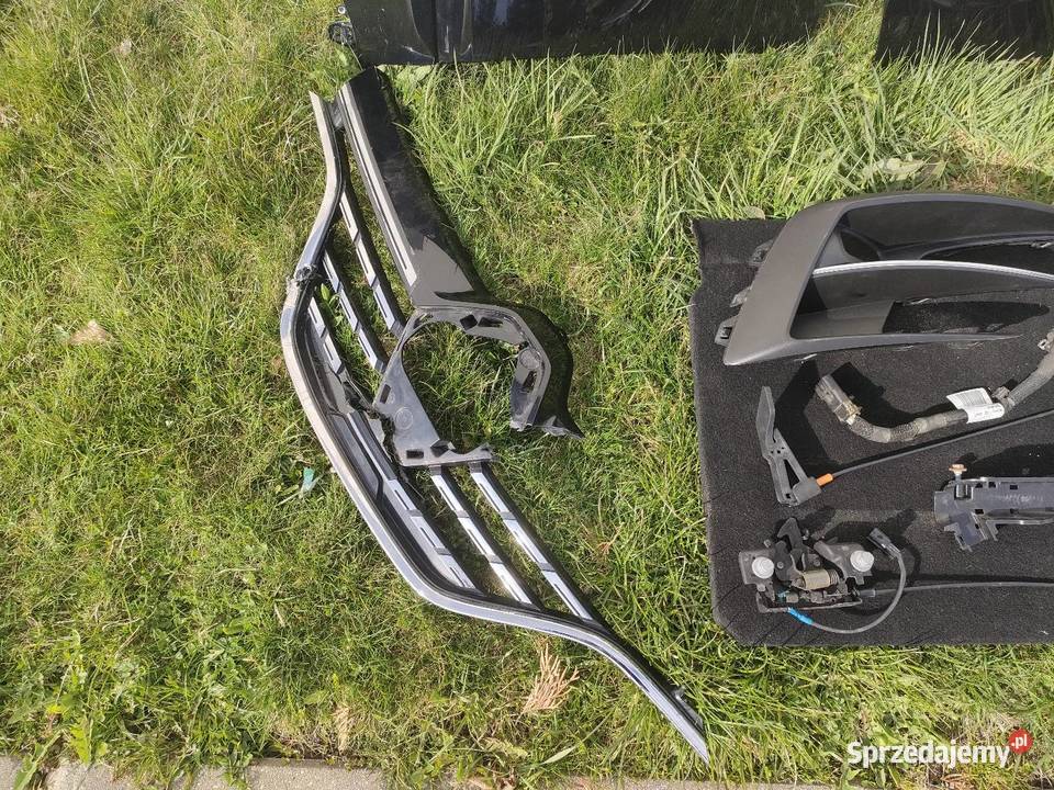Błotniki czarne tegne części renault Megane 4 Piaseczno