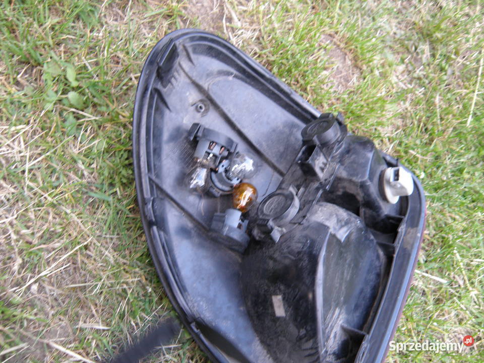 Lampa tylna prawa Chrysler Voyager IV 00 Dodge Kraków