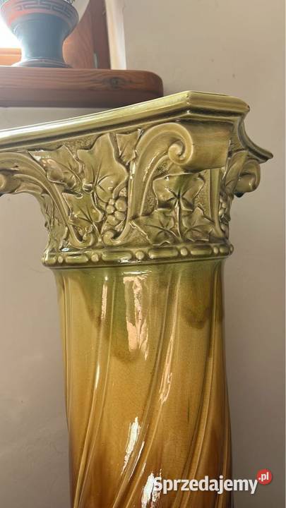 Porcelanowy postument Do kwiatów Pod rzeźbę czy pomorskie Gdańsk