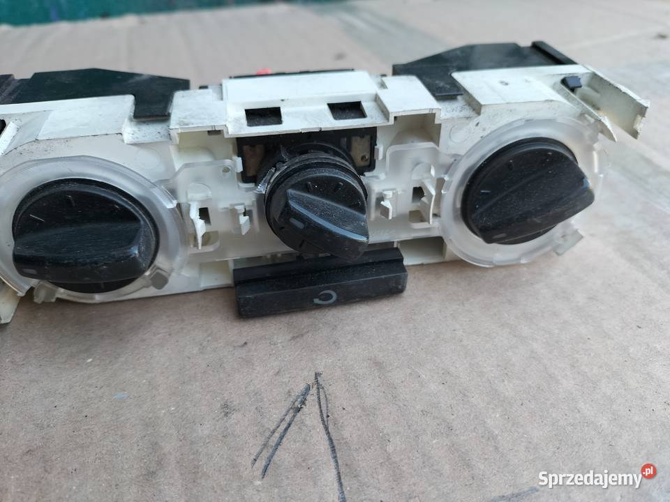 Panel nawiewu klimatyzacji SKODA FABIA I 1 Kamień-Kolonia