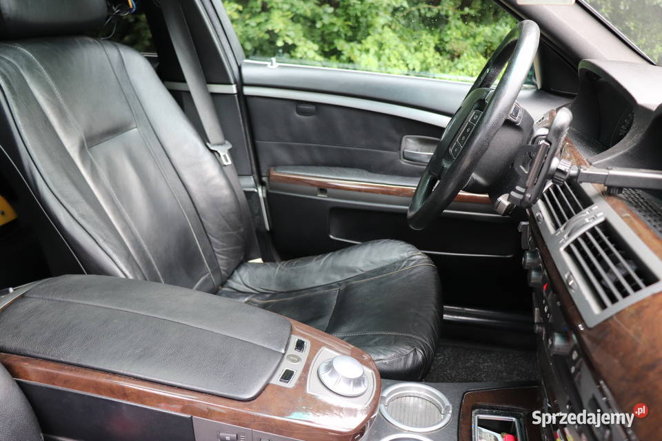 BMW 730D do poprawek mechaniczno blacharskich