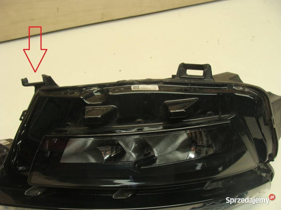 SKODA KAMIQ LAMPA PRAWA PRZÓD FULL LED 658941016 lampy przednie