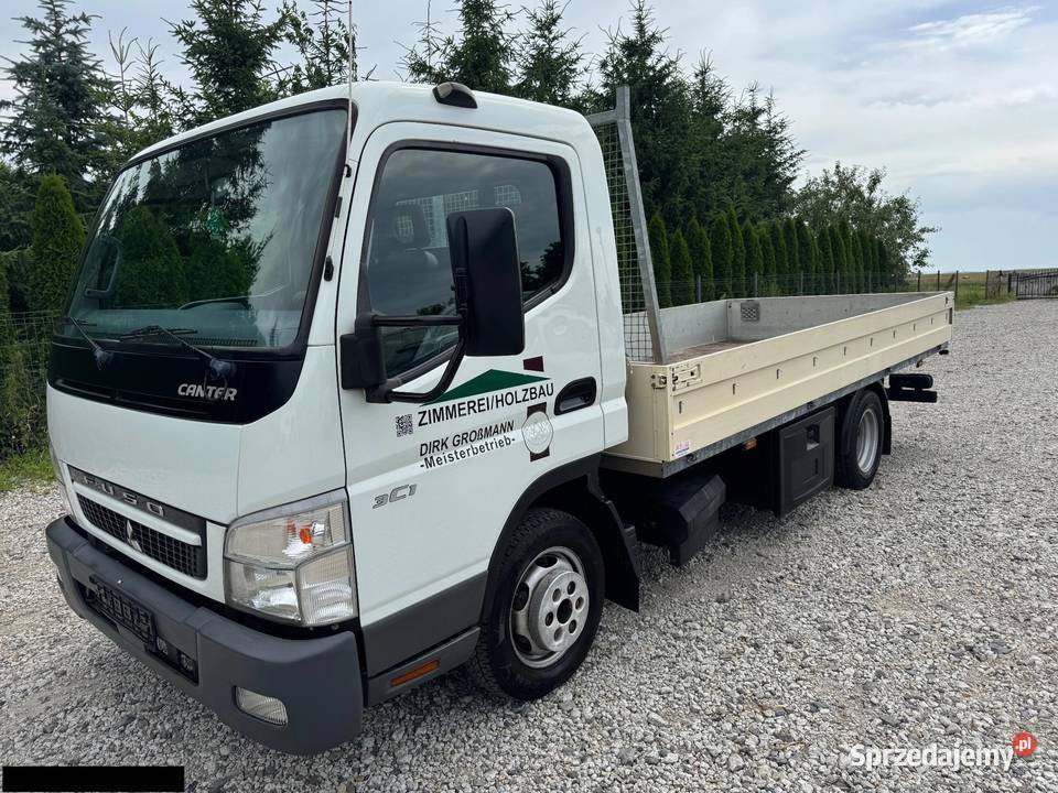 Mitsubishi Canter skrzyniowy 30 diesel 150 2010r Jawor sprzedam