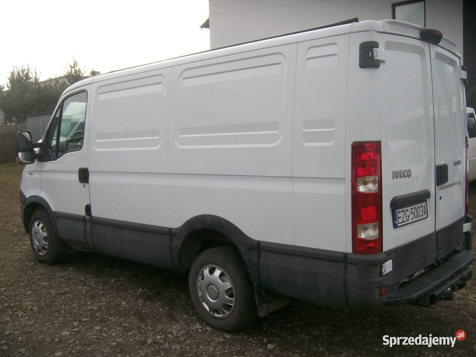 DAILY Super Stan Ładny nieuszkodzony Łask sprzedam