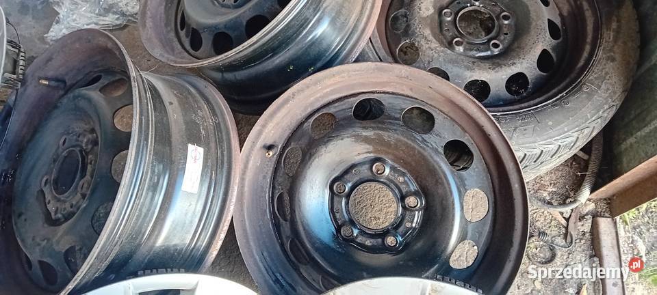 Felgi z kołpakami bmw x1 Aniołowo