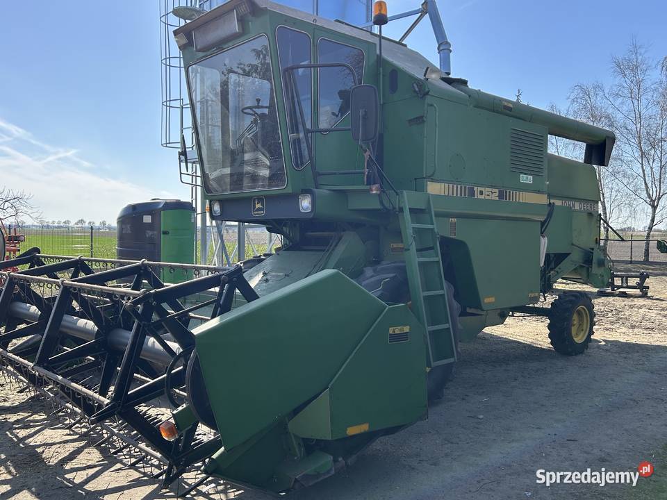 Kombajn John deere 1052
