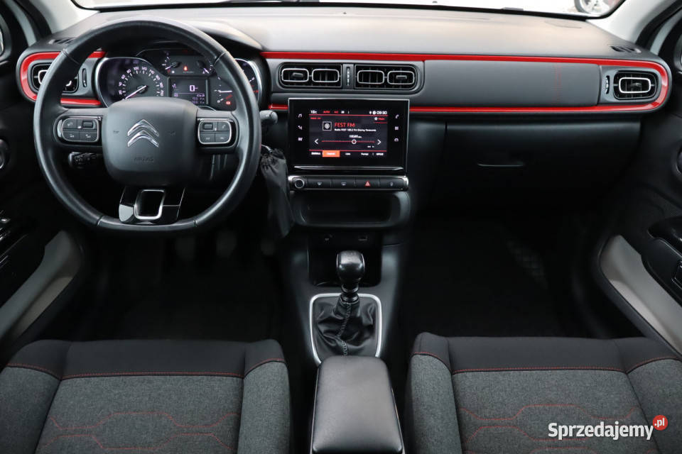Citroen C3 12 PureTech manualna śląskie