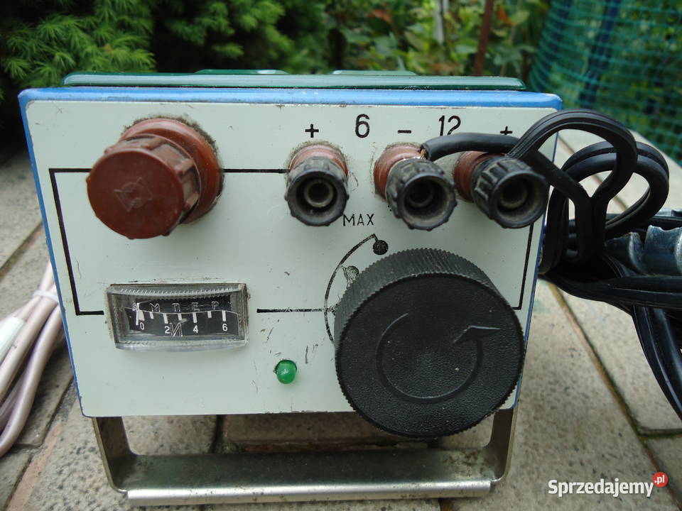 Oryginalny prostownik 612v pamiątka PRLu made in sprzedam
