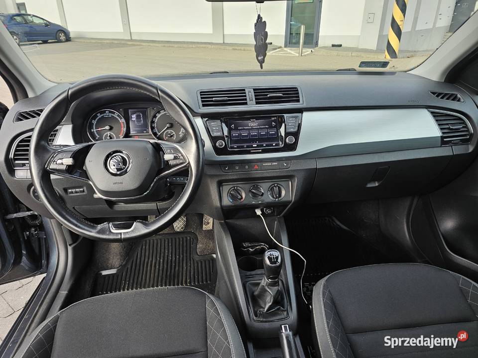 Skoda fabia 2021r 47 prebiegu nawigacja Gdańsk