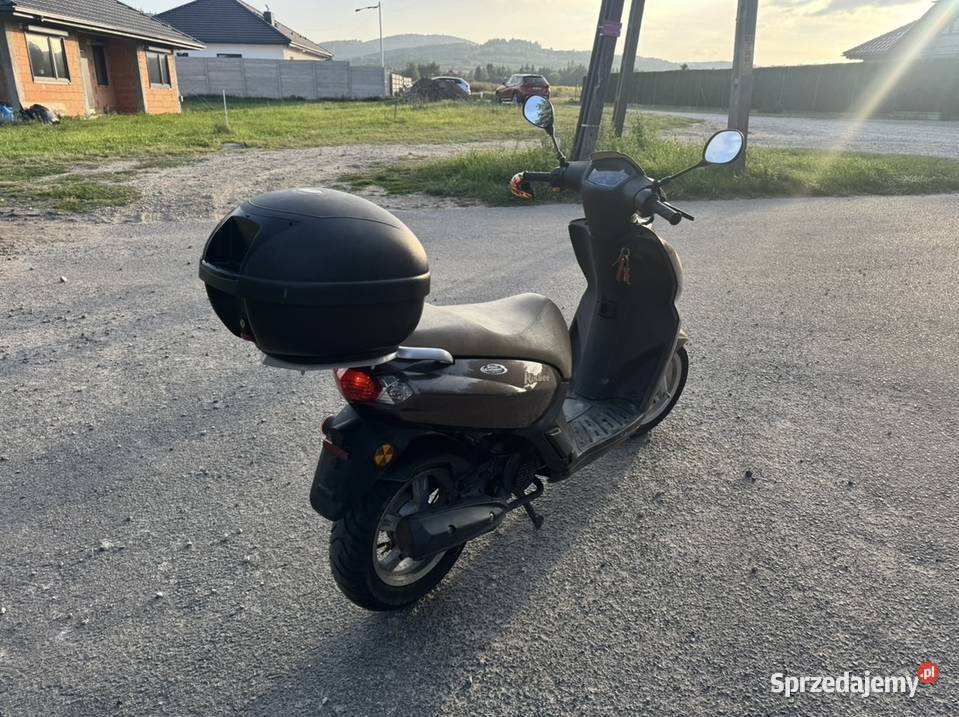 Peugeot Kisbee 50 2012 r 16 629 Niemieckie Lutomia Dolna