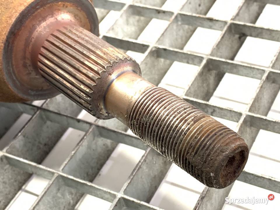 PÓŁOŚ PRAWY PRZÓD FORD S 20 150 PRZEGUB