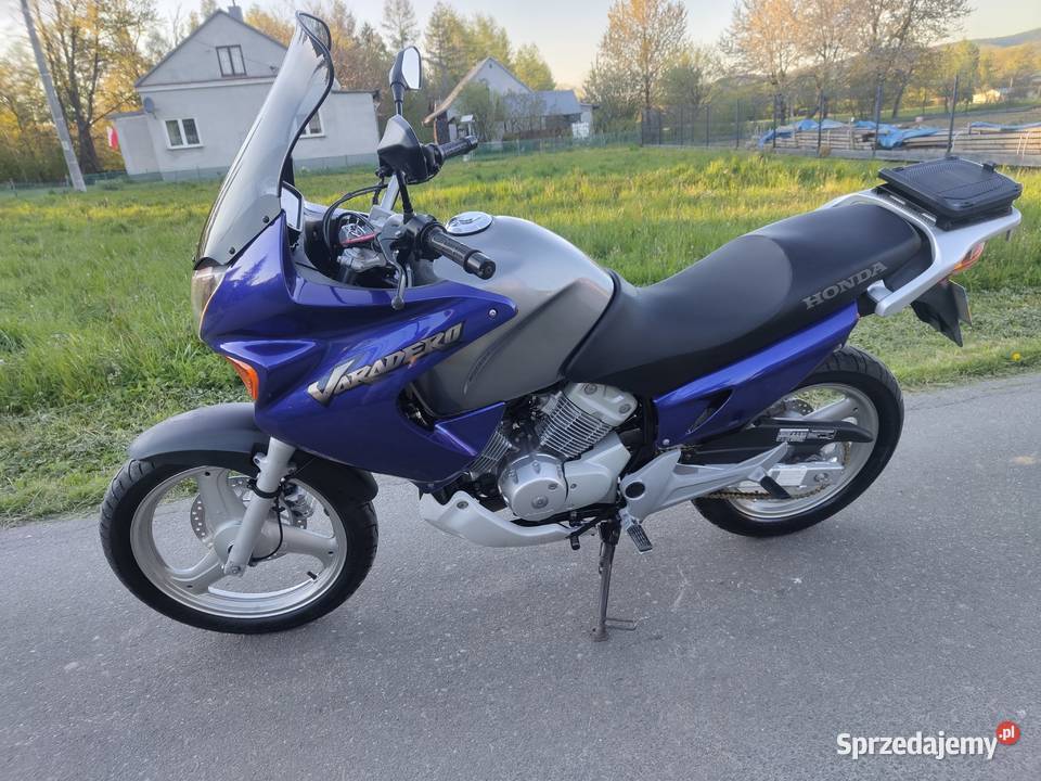 Honda Varadero 125 Rok produkcji 2005 Krosno
