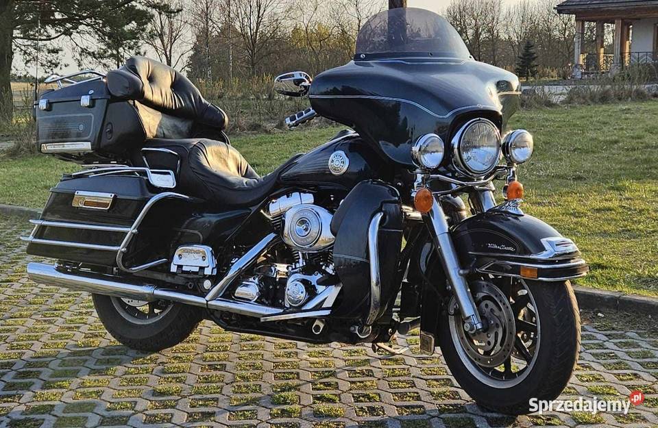 gotowy na sezon Harley Davidson Electra Glide Kielce
