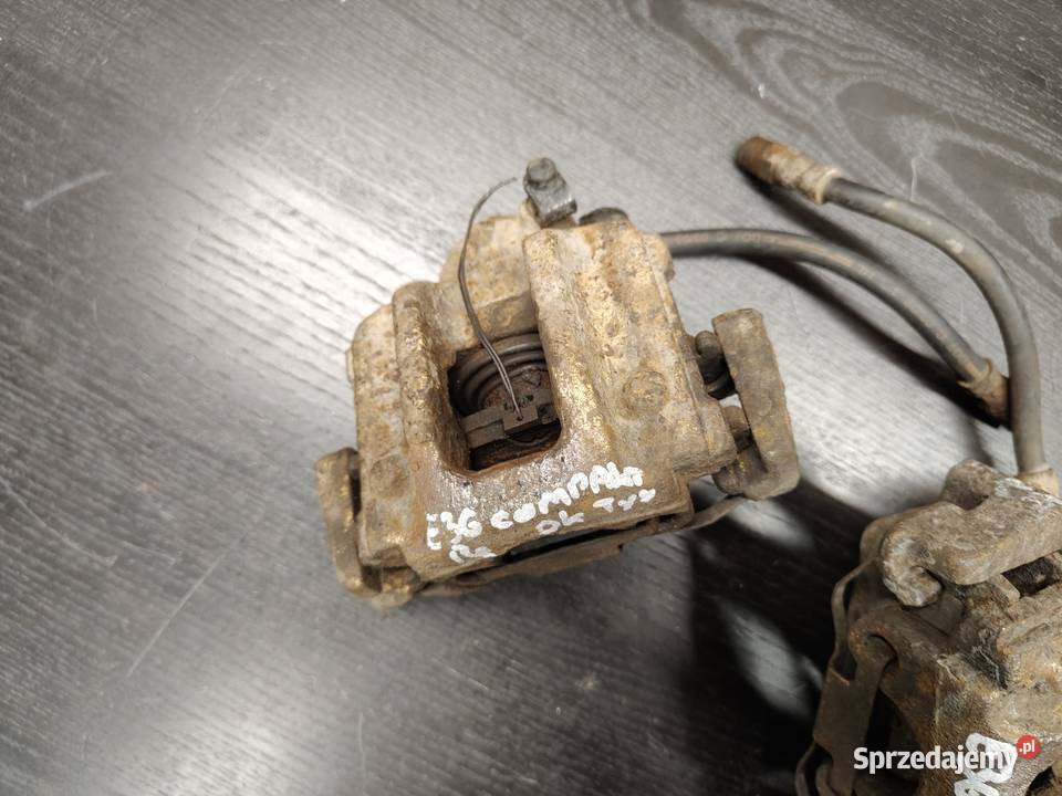 Bmw e36 compakt zaciski hamulcowe tył prawy lewy