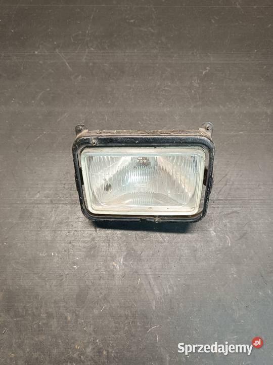 Lampa przód przednia światło reflektor części Gołaczewy sprzedam