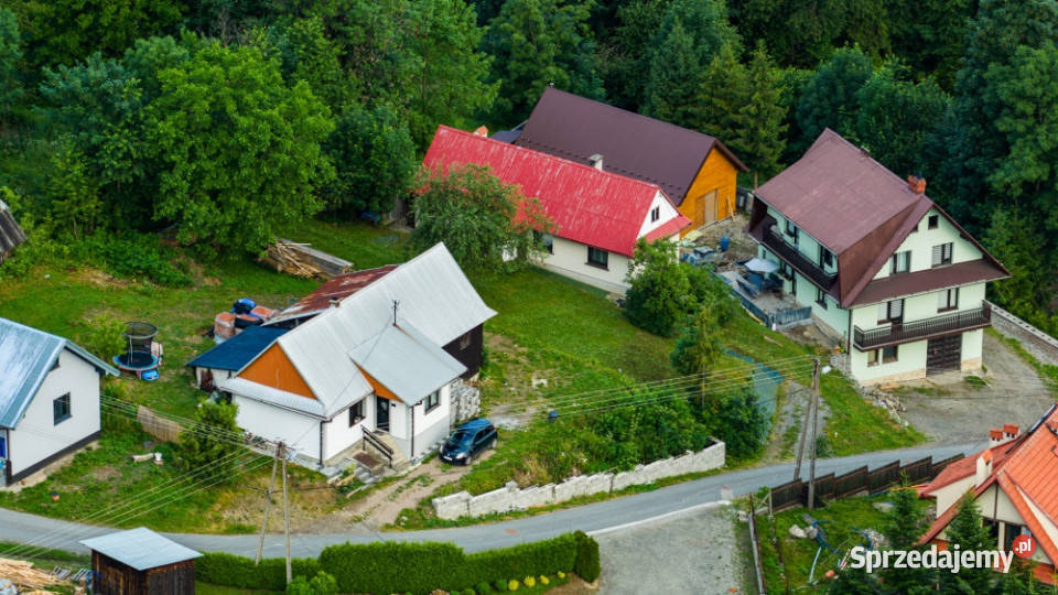 Dom w Koninkach wyjątkowa nieruchomość w sercu Poręba Wielka